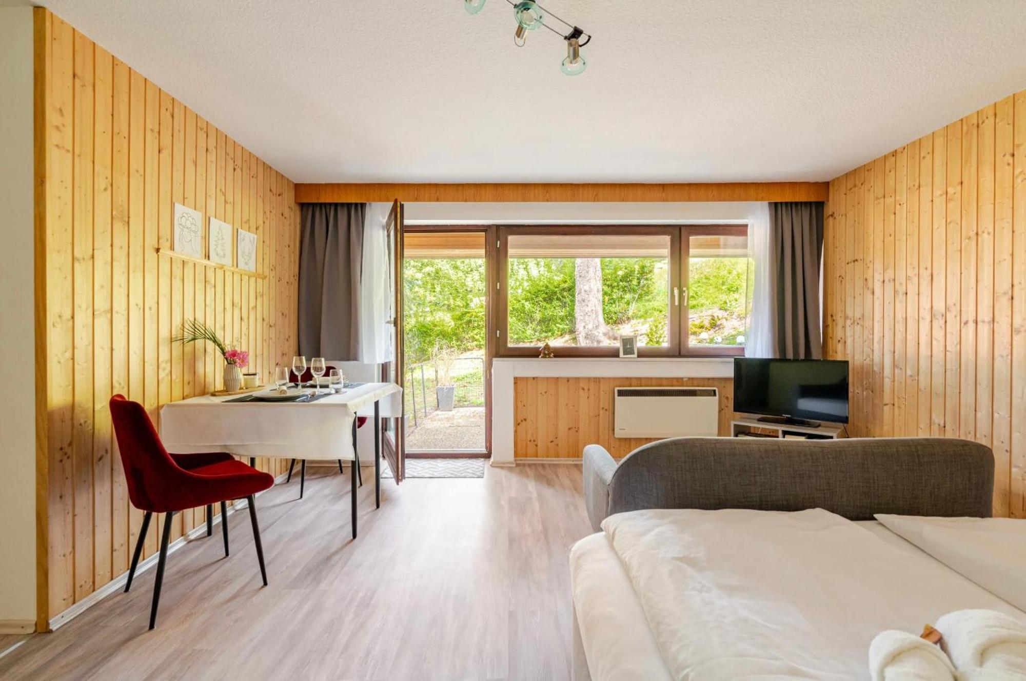 An Wanderwegen Gelegen Mit Terrasse Und Boxspringbett Appartement Sasbachwalden Buitenkant foto